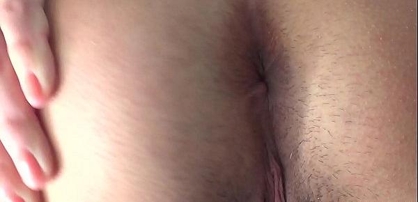  My naked yoga and hairy p8429ussy closeup